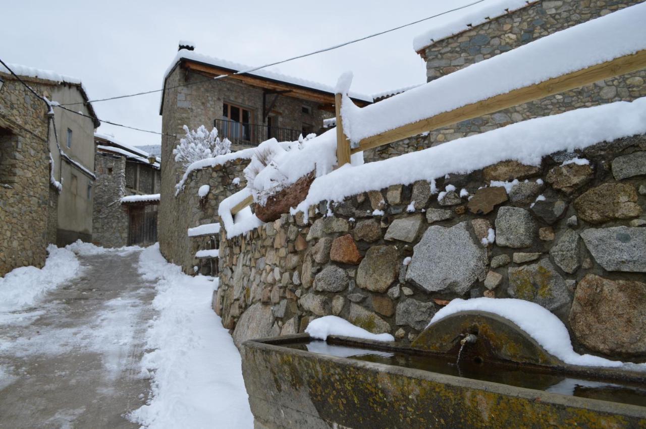 Hostal Pas De La Pera Aransá エクステリア 写真