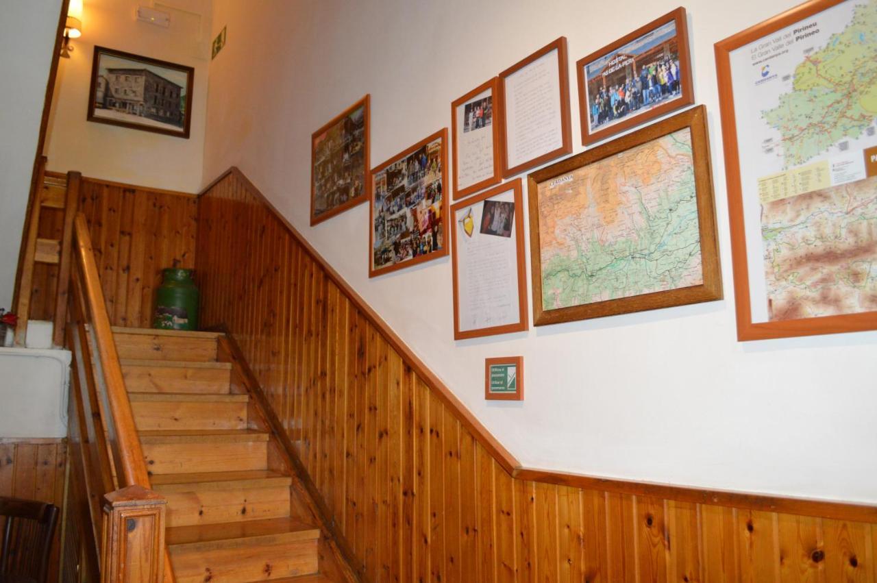 Hostal Pas De La Pera Aransá エクステリア 写真